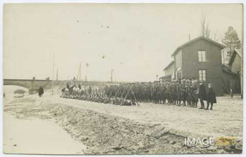 Soldats (Maron)