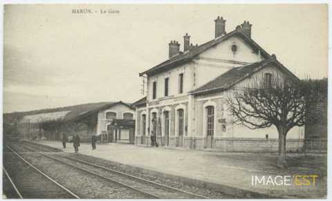 La gare (Maron)