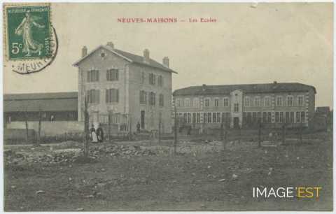 Écoles (Neuves-Maisons)