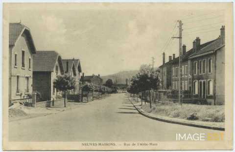 Rue de l'abbé Muths (Neuves-Maisons)