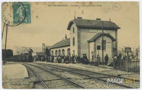 Gare (Neuves-Maisons)