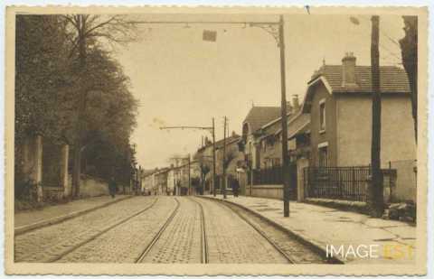 Rue Jean Jaurès (Pont-Saint-Vincent)