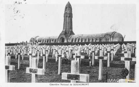 Nécropole (Douaumont)