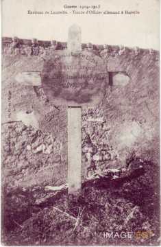 Tombe militaire (Houille)