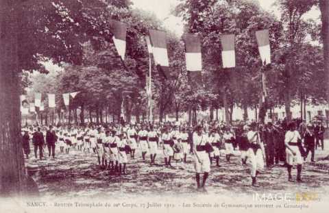 Défilé  des sociétés  de gymnastique (Nancy)
