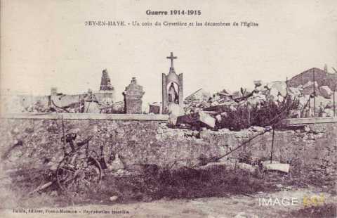 Cimetière en ruines (Fey-en-Haye)