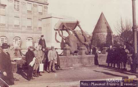Statue équestre de Frédéric III (Metz)