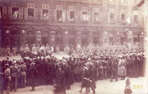 Défilé  des troupes françaises (Metz)