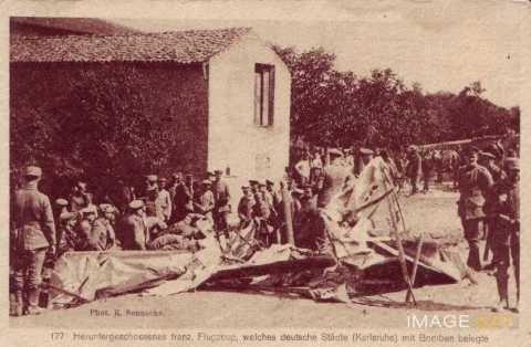 Carcasse d'un avion (Essey-et-Maizerais)