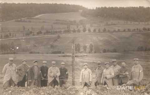 Soldats français au Cimetière du Pétant (Montauville)