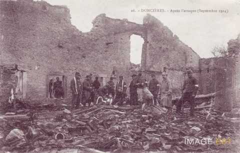 Maison en ruines (Doncières)