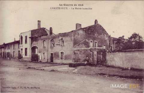 Mairie incendiée  (Chanteheux)