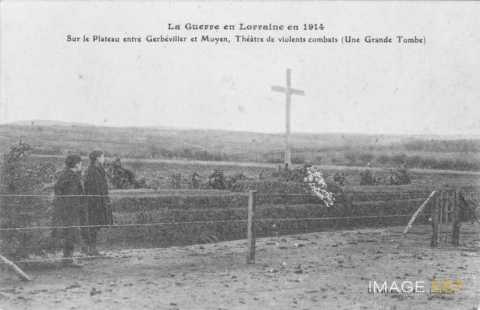 Cimetière militaire provisoire (Moyen)