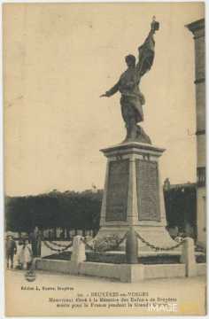 Monument aux morts (Bruyères )