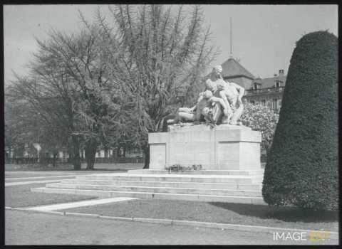 Monument aux morts (Strasbourg)