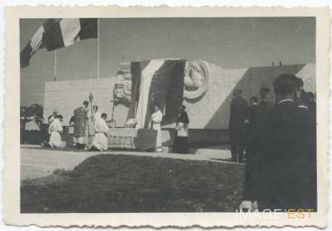 Inauguration du monument (Dompaire)