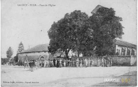 Place de l'Eglise (Laloeuf)
