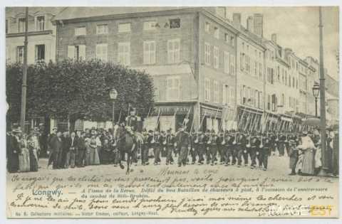 Défilé militaire (Longwy)