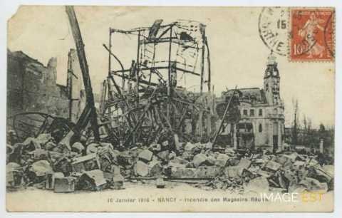 Destructions des Magasins Réunis en 1916 (Nancy)
