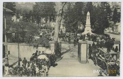 Funérailles au cimetière de Préville (Nancy)
