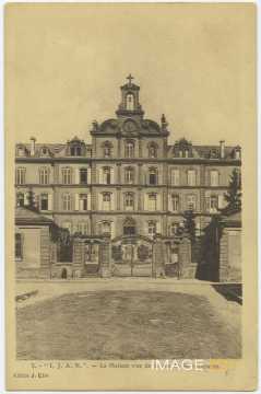 École Charlemagne et basilique du Sacré-Coeur (Nancy)