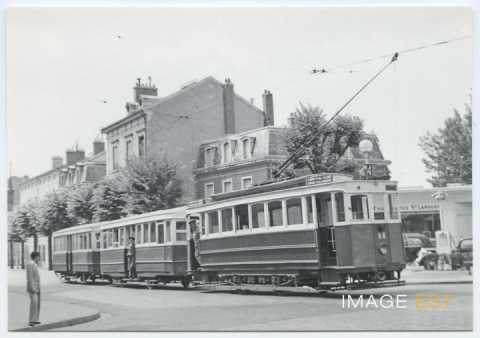 Tramway rue Saint-Lambert (Nancy)