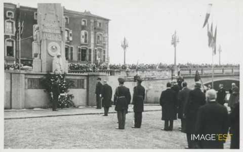 Visite en Lorraine de S. Exc. William C. Bullitt (Pont-à-Mousson)