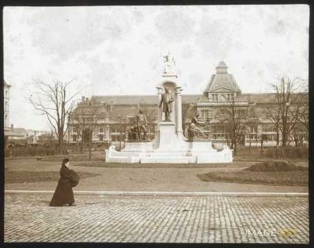 Monument Bara (Tournai)