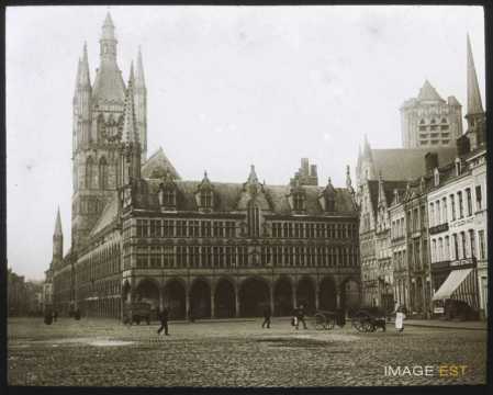 Halle aux draps (Ypres)