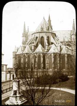 Église Sainte-Waudru (Mons)