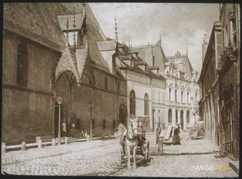 Hospices civils (Beaune)