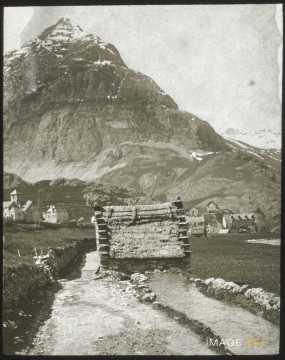 Gavarnie (Hautes-Pyrénées)