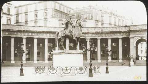 Place du Plébiscité (Naples)
