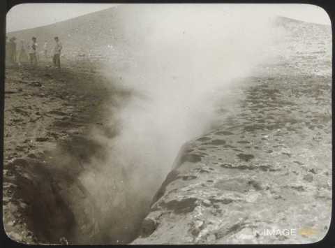 Crevasse du Vésuve (Naples)