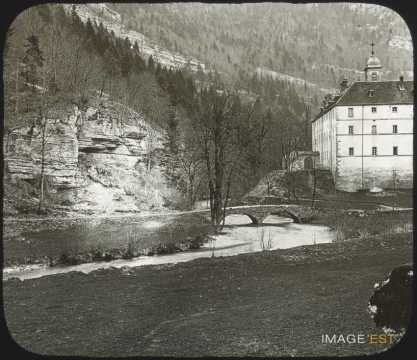 Monastère (Consolation-Maisonnettes)