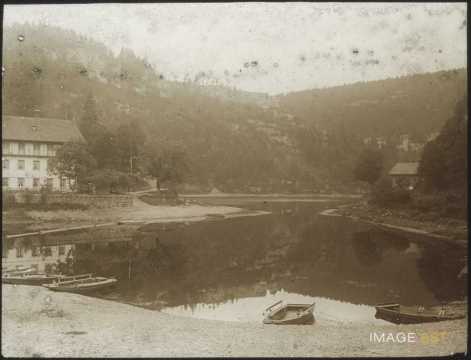 Près du Saut du Doubs (Les Brenets)