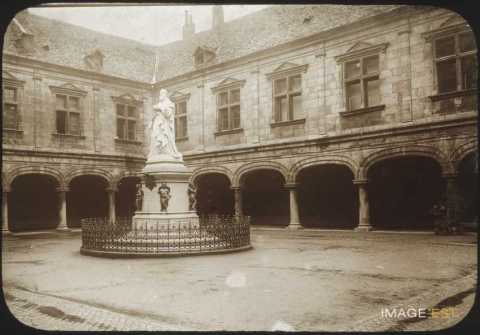 Palais Granvelle (Besançon)