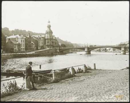 Quais de la Meuse (Dinant)