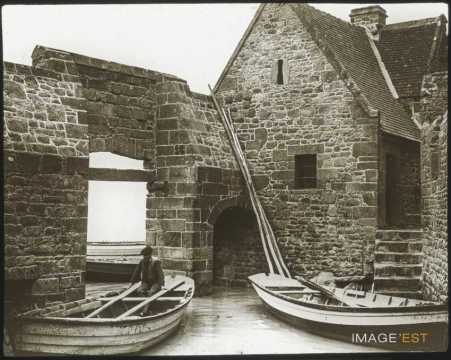 Barques (Mont-Saint-Michel)