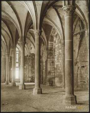 Salle des Hôtes (Mont-Saint-Michel)