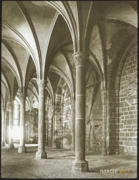 Salle des Hôtes (Mont-Saint-Michel)