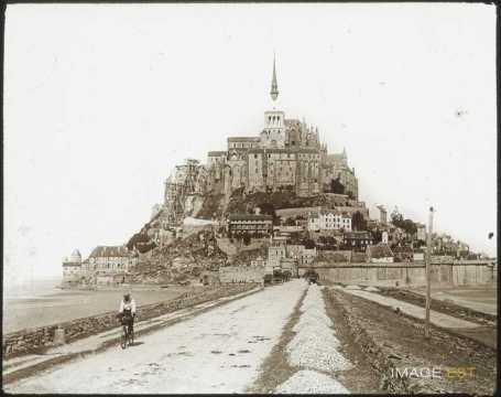 Mont-Saint-Michel (Manche)