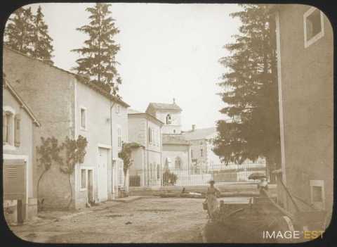 Place de village (Domrémy-la-Pucelle)