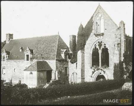 Vestiges de l'abbatiale (Paimpol)