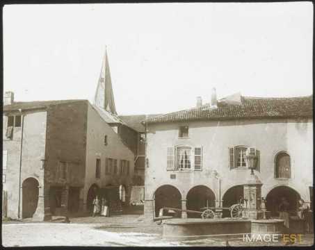 Place de la Fontaine (Liverdun)