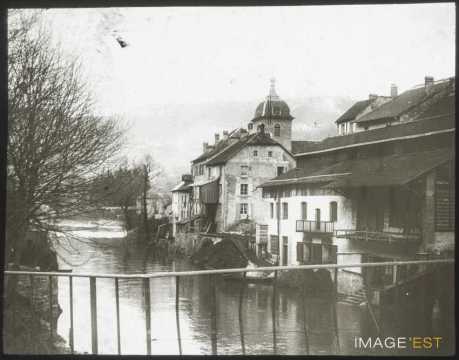 Le Doubs à Saint-Hippolyte (Doubs)