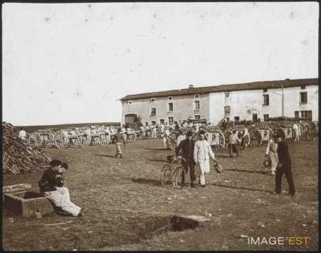 Manoeuvres (Ville-sur-Illon)
