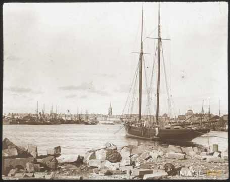Voilier (Saint-Malo)