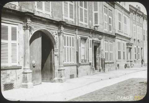 Anciens hôtels (Toul)