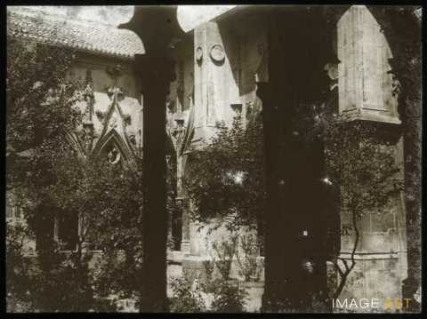 Cloître (Toul)